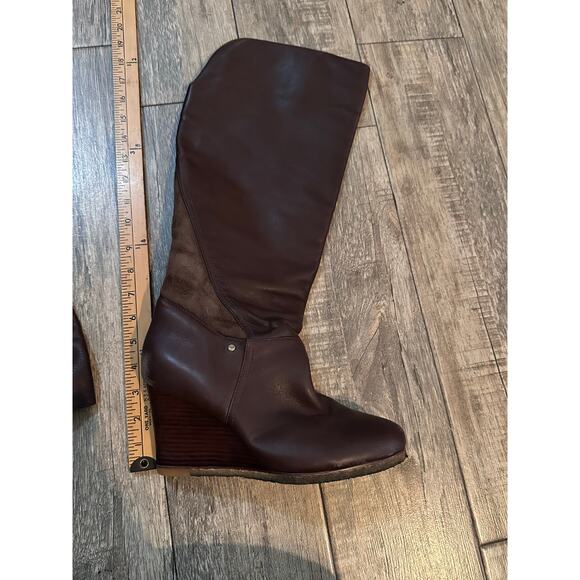UGG Women’s Ravenna Brown Leather Over The Knee Wedge Boot Size 9 - Picture 7 of 12
